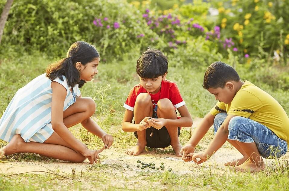 5-Childhood-Indian-Outdoor-games-1